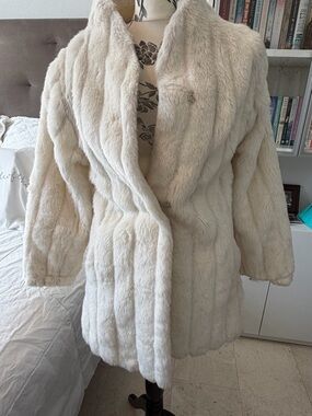 Women's Cream Faux-Fur Coat